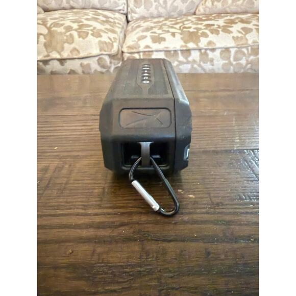 Altec Lansing HydraJolt IMW1200 Wireless Bluetooth Speaker - Picture 8 of 10